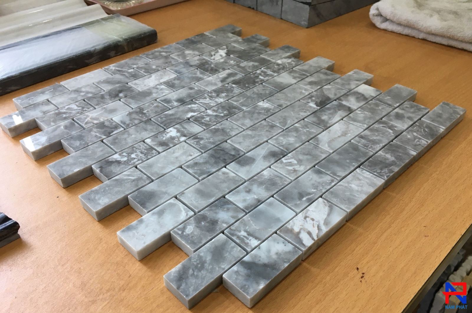 Đá Mosaic Trang Trí Chíp 23x23mm DMNP097