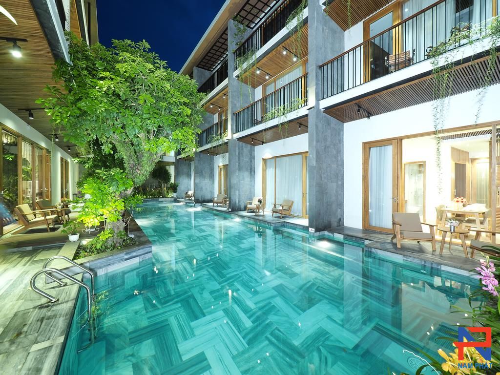 Lựa chọn gạch bể bơi như nào là đúng cách?