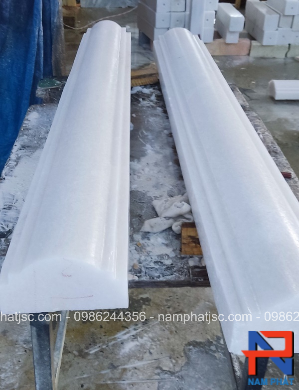 Tay vịn đá tự nhiên làm lan can 
