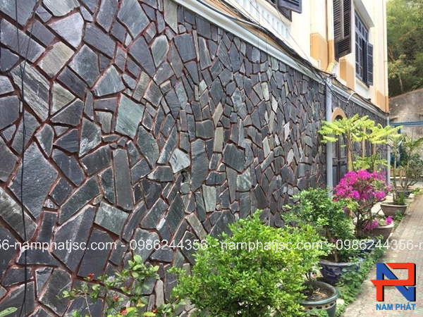 Đá rối đen ghi Đà Nẵng ốp tường rào siêu đẹp 