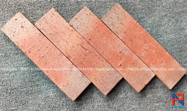 Gạch cổ nung ốp tường nguyên viên mã NPHK8202